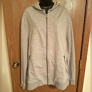 SUPER HOT AND STYLISH Men’s Lululemon Gray Lightweight Jacket